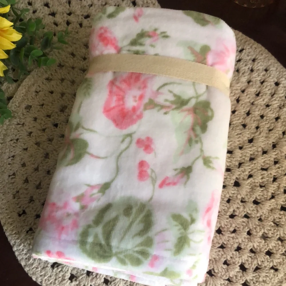 Laura Ashley Pink and Green Floral Hand Towels